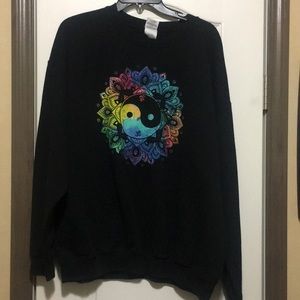 Yin& yang sweatshirt
